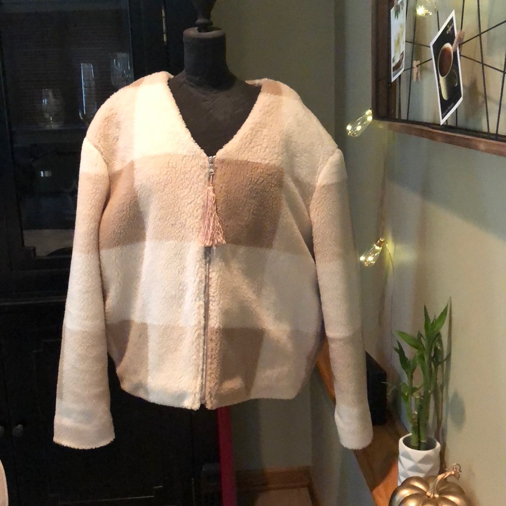 Jacket - Picture 2 of 2